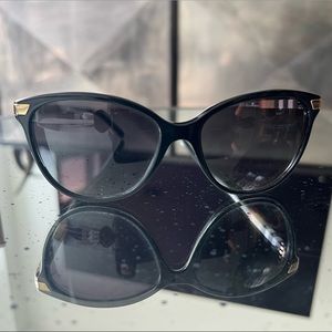 Burberry Cat-eye Sunglasses